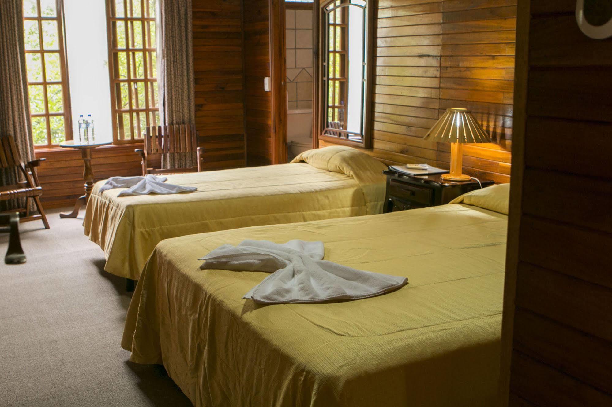 Santa Elena Lodge Cuajiniquil 外观 照片