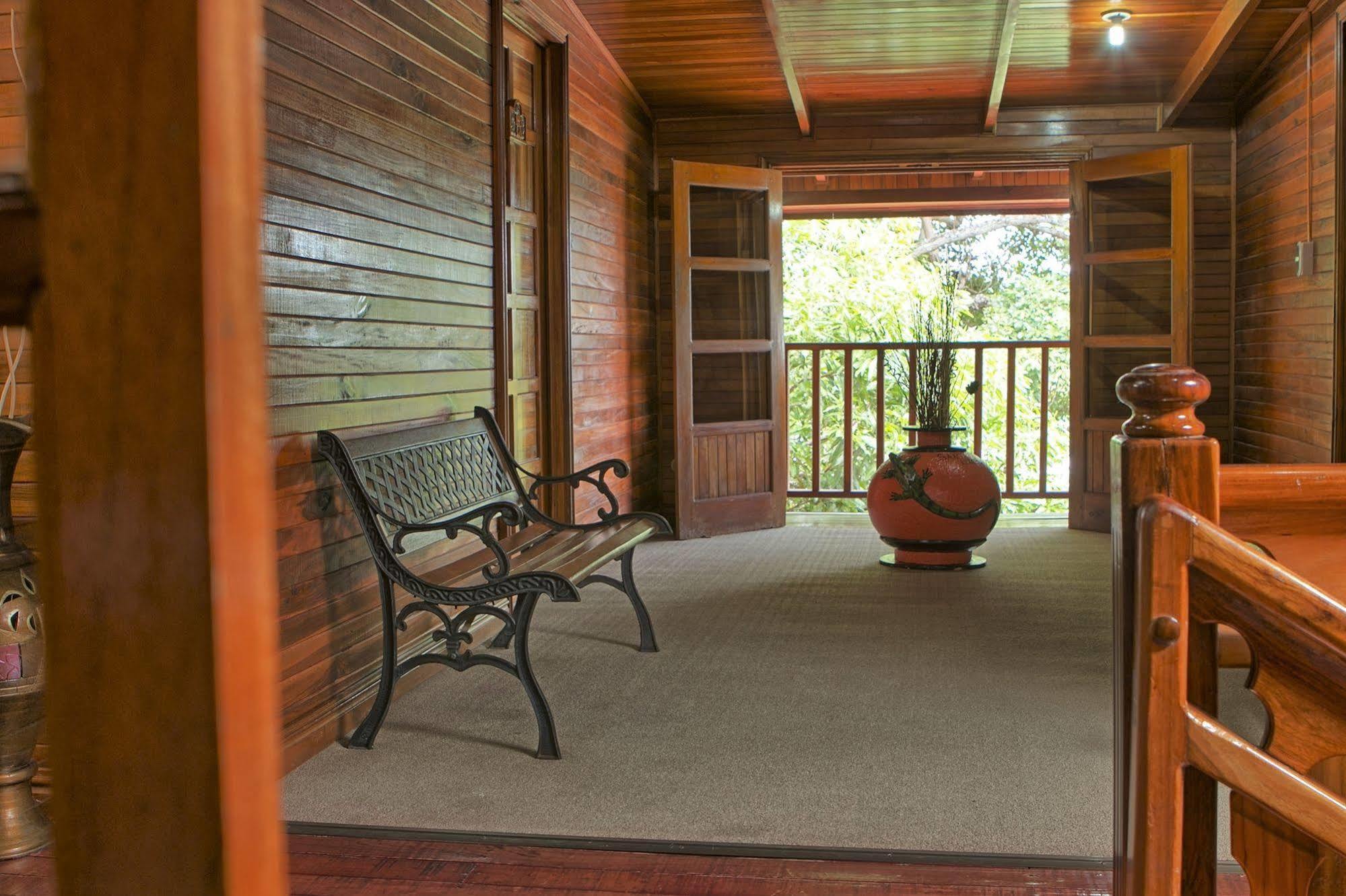 Santa Elena Lodge Cuajiniquil 外观 照片